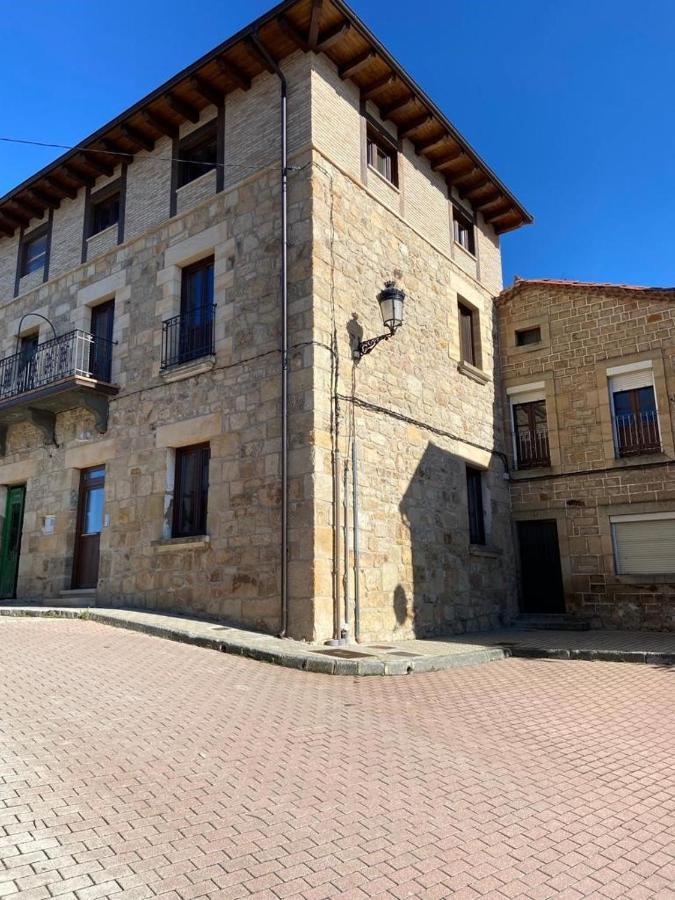 Apartamentos Rurales La Plaza 2 Duruelo de la Sierra Εξωτερικό φωτογραφία