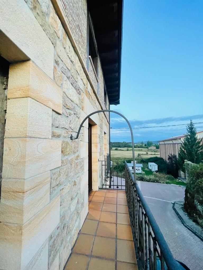 Apartamentos Rurales La Plaza 2 Duruelo de la Sierra Εξωτερικό φωτογραφία